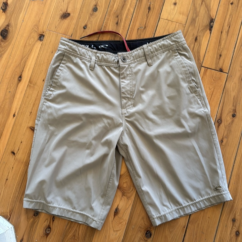 O’Neill hybrid khaki shorts.